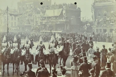 Blackwall alagút: a walesi herceg, később VII. Edward király és Alexandria hercegnő jelenléte az alagút ünnepélyes megnyitóján, 1897-ben