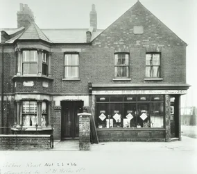 The Beehive Dining Rooms 97.0 ALB, 1899