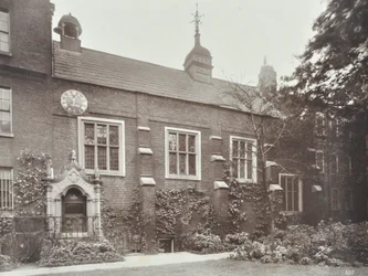 Kilátás a Staple Innre, London, 1885