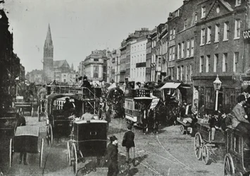 Whitechapel High Street, keletre nézve, 1890