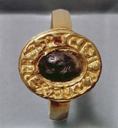King Richards gyűrű (arany és drágakő)