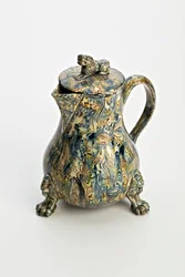 Staffordshire tömör achát effektus kancsó, 1760-70 körül (ólommázas cserép)