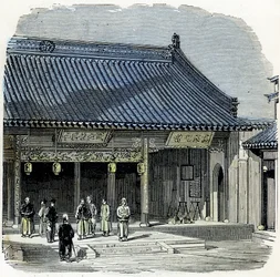 A Csung-Wang palota bejárata Soochowban (Suzhou), Kína. 1864 (litográfia)