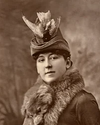 Amy Roselle brit színésznő, 1887