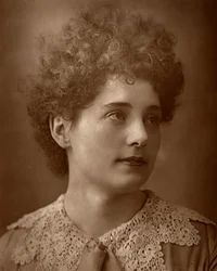 Blanche Horlock brit színésznő, 1887