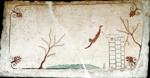 Etruszk művészet: vízbe ugró fiatal úszó. Freskó a „Búvár sírjából”. Paestum déli temetőjéből. Kr. e. 480-470. Museo Archeologico Nazionale, Paestum