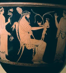 Kráter (nagy váza) az Altamura festőtől, részlet Dionüszoszt. Vörös alakos kerámia. Az etruszk civilizáció, ie 5-4.