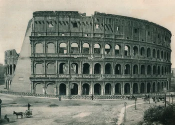 A Colosseum, Róma, Olaszország, 1927