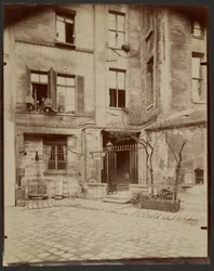 Roueni udvar