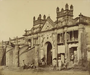 Bejárat a Kaiserbagh -ba