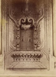 Thibaw Min király trónterme – Mandalay
