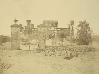 A Khurshid Munzil vagy a 32. rendház