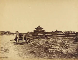 A pekingi fal teteje, amely bemutatja a kínai fegyvereket az akkumulátorunk ellen, 1860. október 14