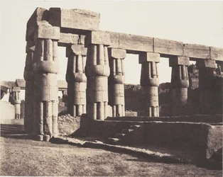 Luxor (Théba), későbbi építmény - galériák - párhuzamos részek
