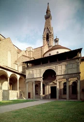 Filippo Brunelleschi (1377-1446) Pazzi-kápolnájának látképe