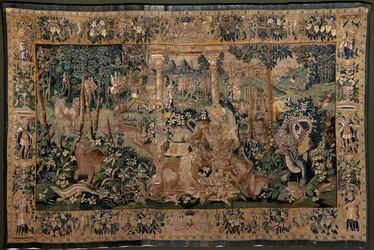 Flamand gobelin. Táj pergolával és nagy vadállatokkal, 2 oszloppal. Oudenaarde műterme. 319x508 cm. Inv 0023. 17. század.