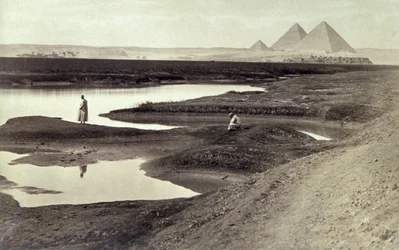 A gízai piramisok, kb. 1880