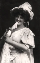 Marie Studholme 1875-1930, angol színésznő, 1900-as évek.