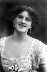 Zena Dare 1887-1975, angol színésznő, 1908.