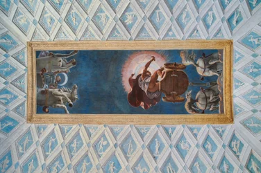 A Nap és a Hold kamrája (Camera del Sole e della Luna): Diana és Apollón által hajtott Nap- és Holdszekerek