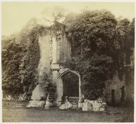 Ruïne van Raglan kastély Monmouthshire-ben Raglan kastély. Nagy lépcsőház (cím az objektumon)