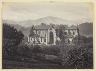 Tinterni apátság, 186094.