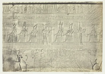 Szobrok a külső falról, Dendera, 1857.