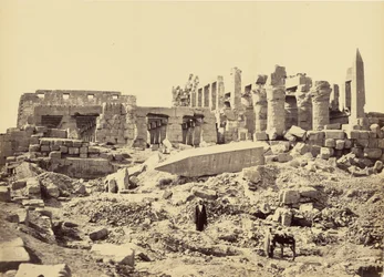 El-Karnak temploma. Délkeletről