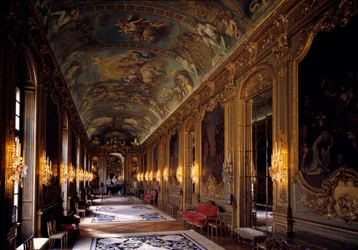 Golden Gallery a Hotel de Toulouse-ban. Építészet: Francois-Antoine Vasse (1681-1736)