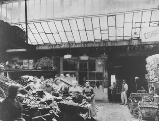 Cour du Heaume, rue Pirouette, Les Halles, Párizs, 1910