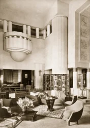 A Primavera pavilon csarnokának terve az 1925-ös párizsi Exposition Internationale kiállításra, kiadva 19