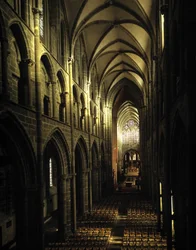 A Dol de Bretagne (Dol-de-Bretagne) (Ille et Vilaine) Szent Sámson (Saint-Samson) katedrális belső képe