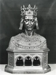 St. Louis (1214-70) ereklyetartó mellszobra (ezüst aranyozott)