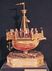 Szent Orsolya ereklyetartója, 1574 (arany, ezüst és zománc)