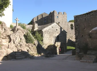 Kilátás a jeruzsálemi Szent János lovagok által épített erődtemplomra