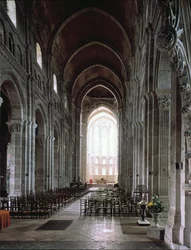 Kilátás a templomhajóra