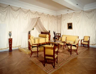 Kilátás I. Napóleon császár (1769-1821) szobájára a Malmaison kastélyban, a Rueil Malmaisonnál.
