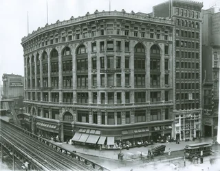 Saks und Company áruház, New York (zselatin ezüst fotó)
