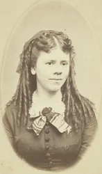 Névtelen női portré, 185099.