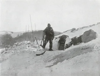 Browning az iglói ajtónál, 1912, 1913