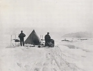 Levicks tábor hasadékok között, 1912, 1913