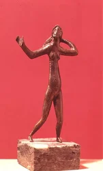 Táncos, Neuvy-en-Sulliasból (bronz)