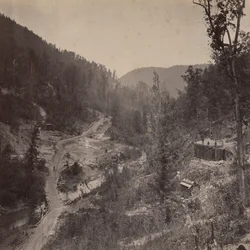 Whiteside-völgy a híd alatt