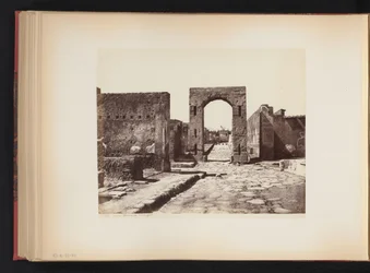 Kilátás a Strada Mercurióra Pompeiiben, Olaszországban Strada Mercury. (Pompei) (cím a tárgyon)