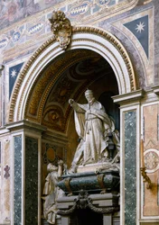 Giulio Tadolini (1849-1918) XIII. Leon pápának (1810-1903) szentelt emlékmű látképe