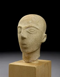Egy kükladikus figura feje (márvány)