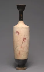 Fehér földes lekythos (temetkezési olajkorsó), Kr.e. 420 körül (festett terrakotta)