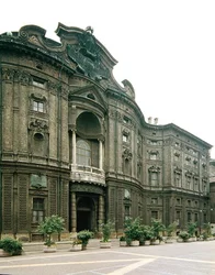 A Palazzo Carignano homlokzata (fotó)