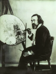 Richard Dadd portréja, amint Oberon és Titánia című darabján dolgozik a Betlam kórházban, 1875 körül (fekete-fehér fotó)