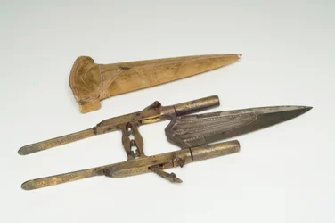 Kard, 1800-35 körül (arany, fa és fém)